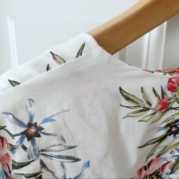 INTERMIX Rochelle Floral V-Neck Top - Picture 9 of 13